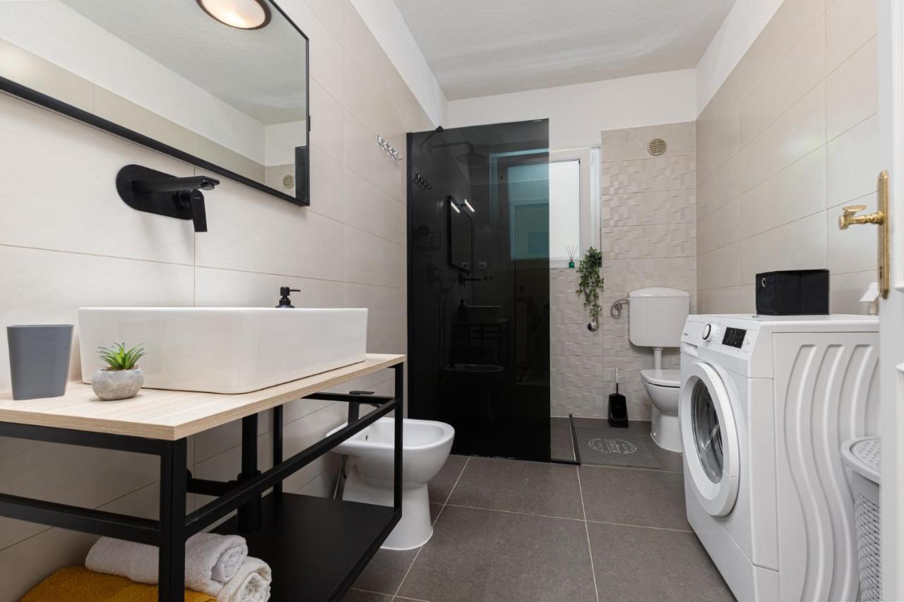 Cukerina Apartment With Whirpool & Sauna Poreč Exterior foto